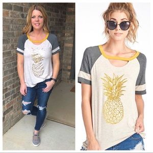 Fun pineapple top in heather oatmeal